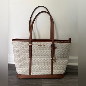 Michael Kors Jet Set Travel Large Logo Tote Bag Vanilla